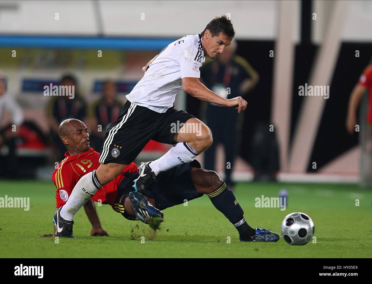 MARCOS SENNA & MIROSLAV KLOSE GERMANY V SPAIN ERNST-HAPPEL-STADION VIENNA AUSTRIA 29 June 2008 Stock Photo