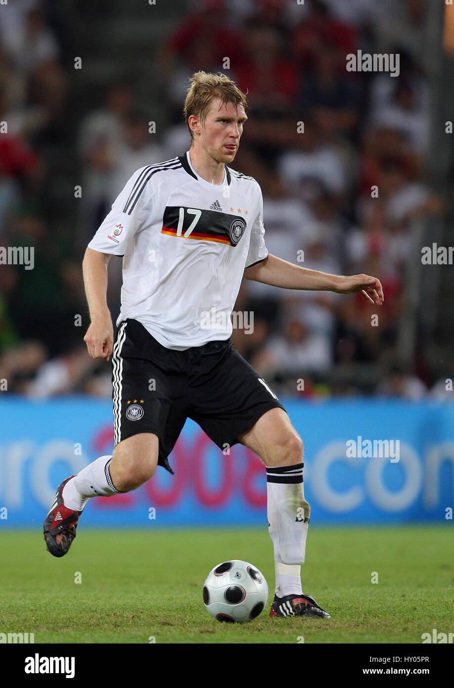 PER MERTESACKER GERMANY & WERDER BREMEN ST JAKOB-PARK BASEL SWITZERLAND 25  June 2008 Stock Photo - Alamy