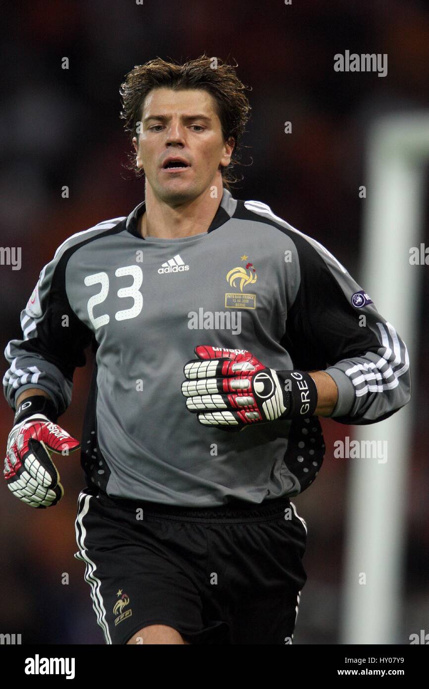 GREGORY COUPET FRANCE & LYON STADE DE SUISSE BERNE SWITZERLAND 13 June