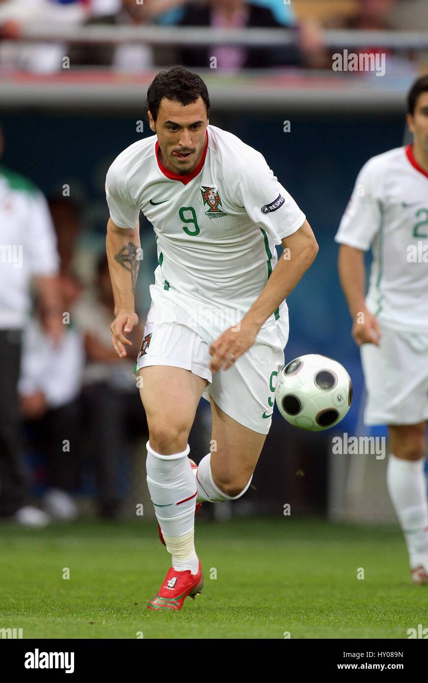 HUGO ALMEIDA PORTUGAL & WERDER BREMEN STADE DE GENEVE GENEVE SWITZERLAND 11 June 2008 Stock Photo