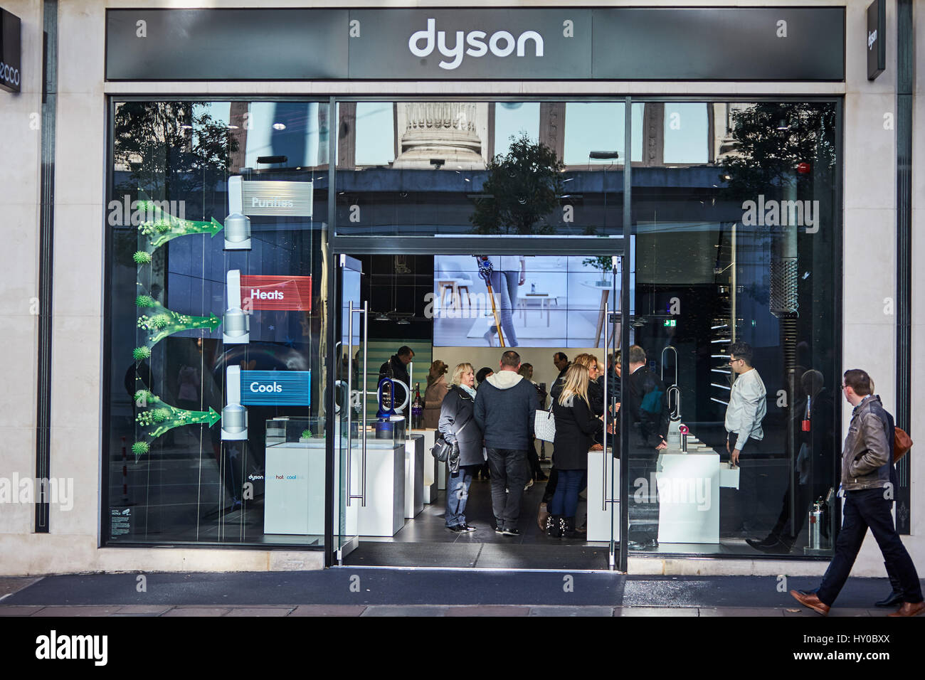 Dyson Store High Resolution Stock Photography and Images - Alamy