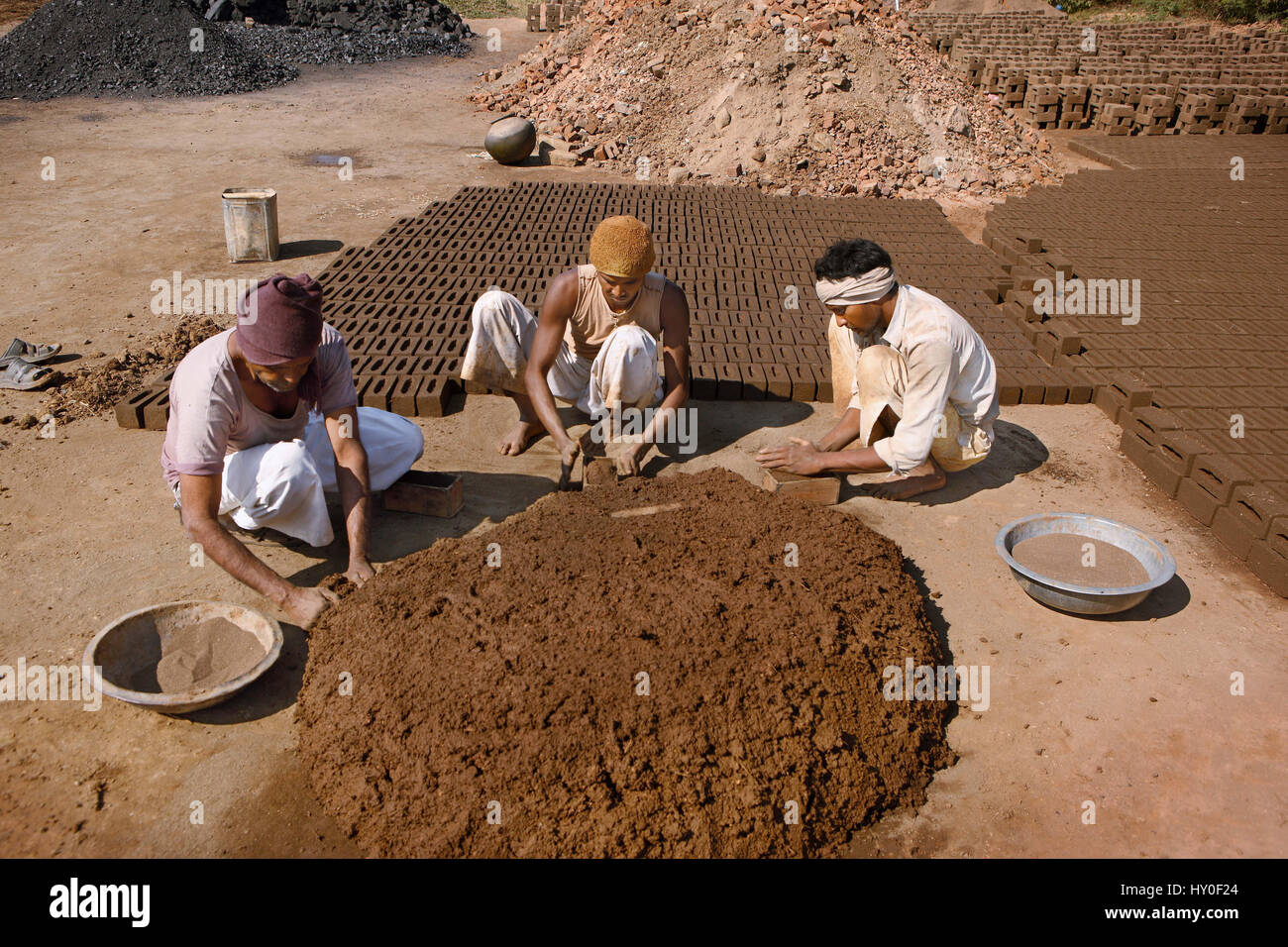 Man making bricks, barwani, madhya pradesh, india, asia Stock Photo