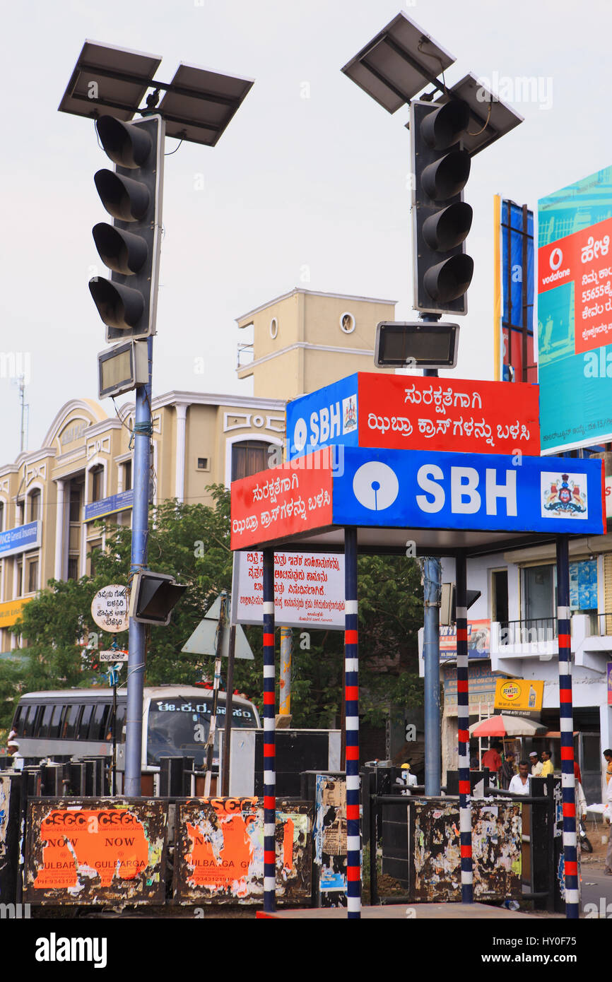 Solar lights india hires stock photography and images Alamy