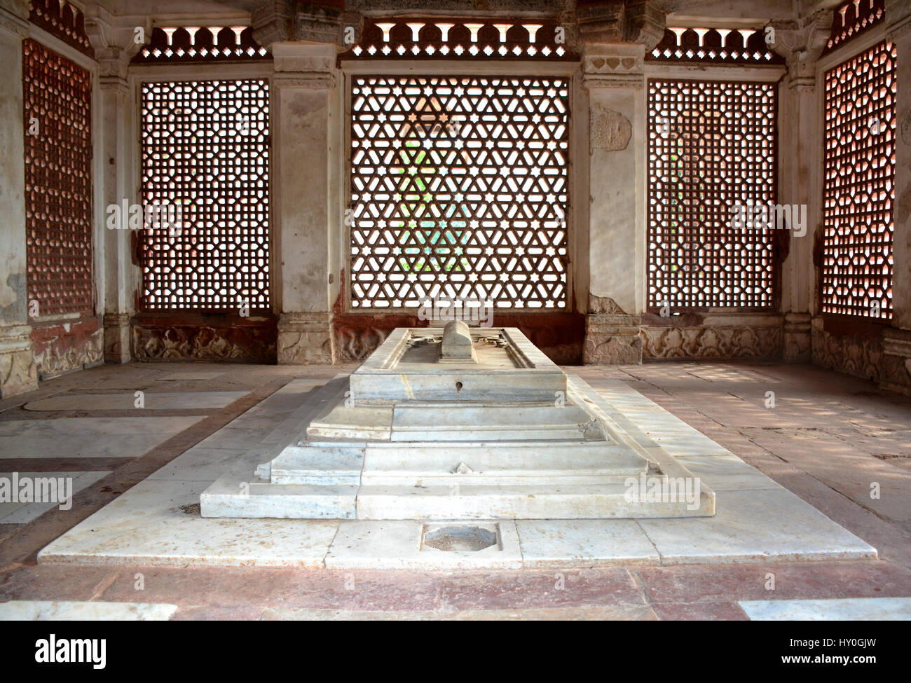 Tomb of Imam Zamin, Qutab Minar, Delhi, India Stock Photo