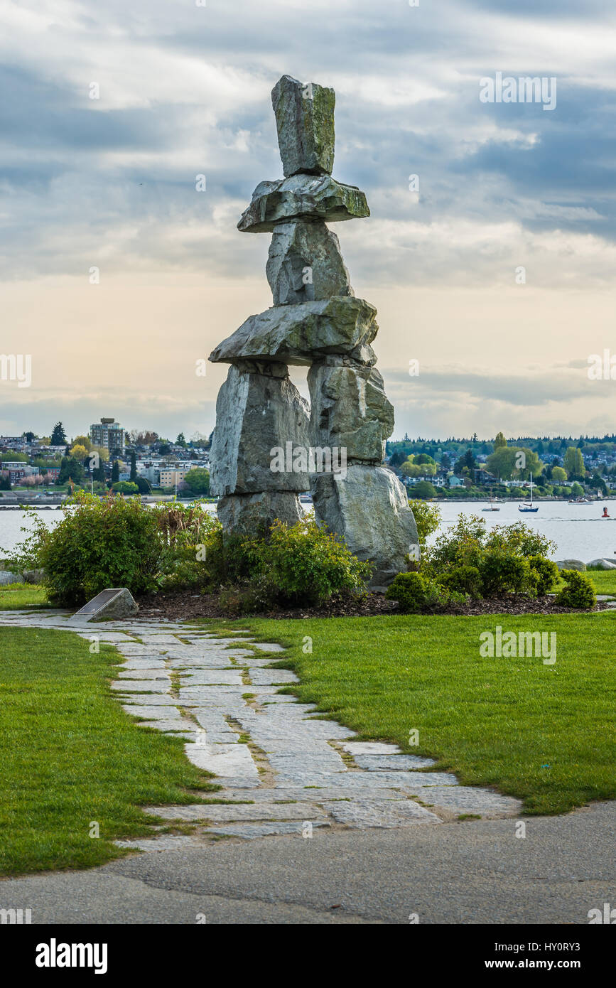 Inukshuk Stone Sculpture Sunset Beach Vancouver BC Stock Photo Alamy