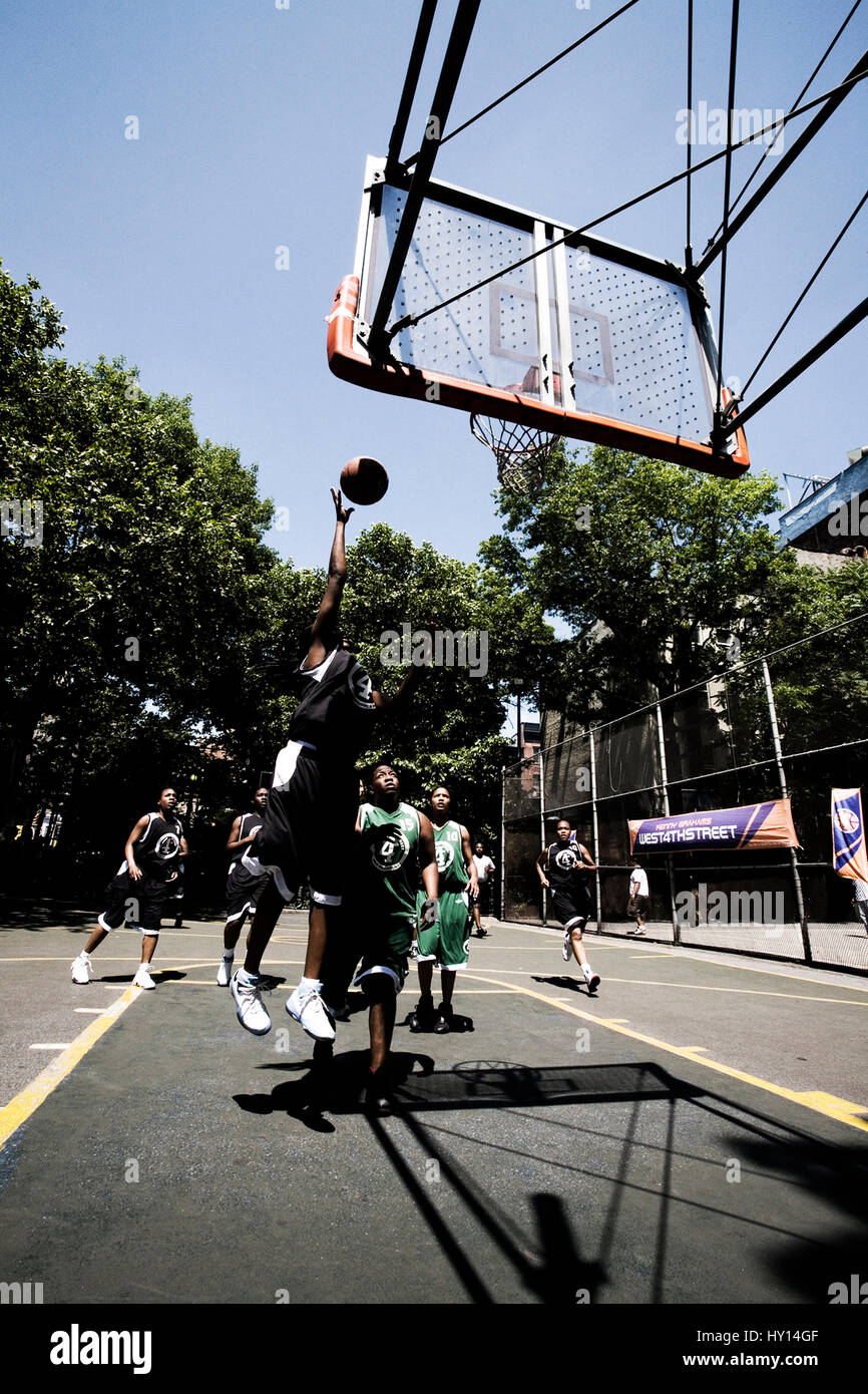 New york basketball hi-res stock photography and images - Alamy