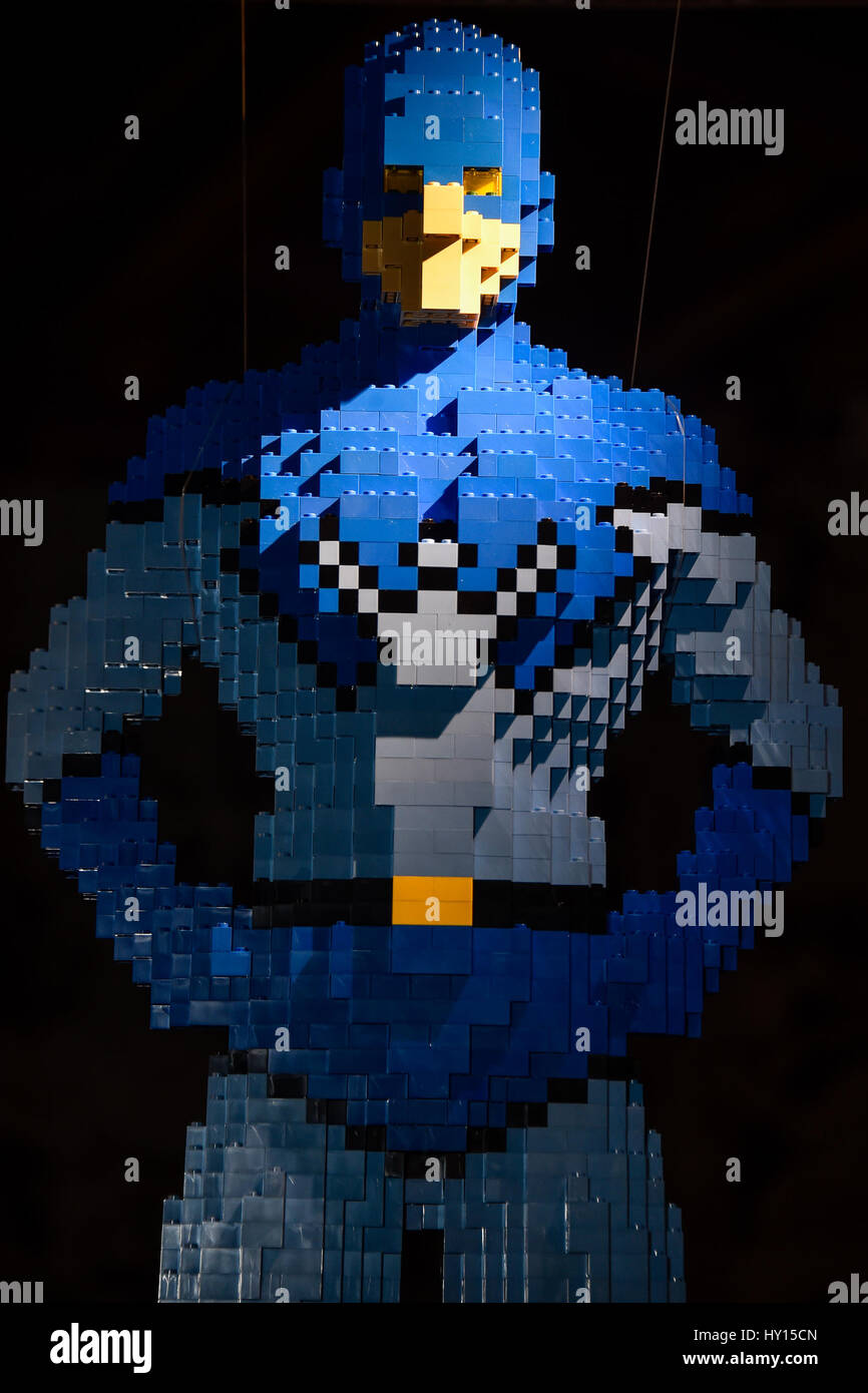 The Art Of The Brick DC Super Heroes arrives in the UK. Featuring Blue Beetle Where London