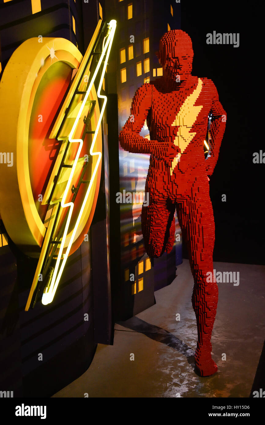 The Art Of The Brick DC Super Heroes arrives in the UK. Featuring The Flash Where London