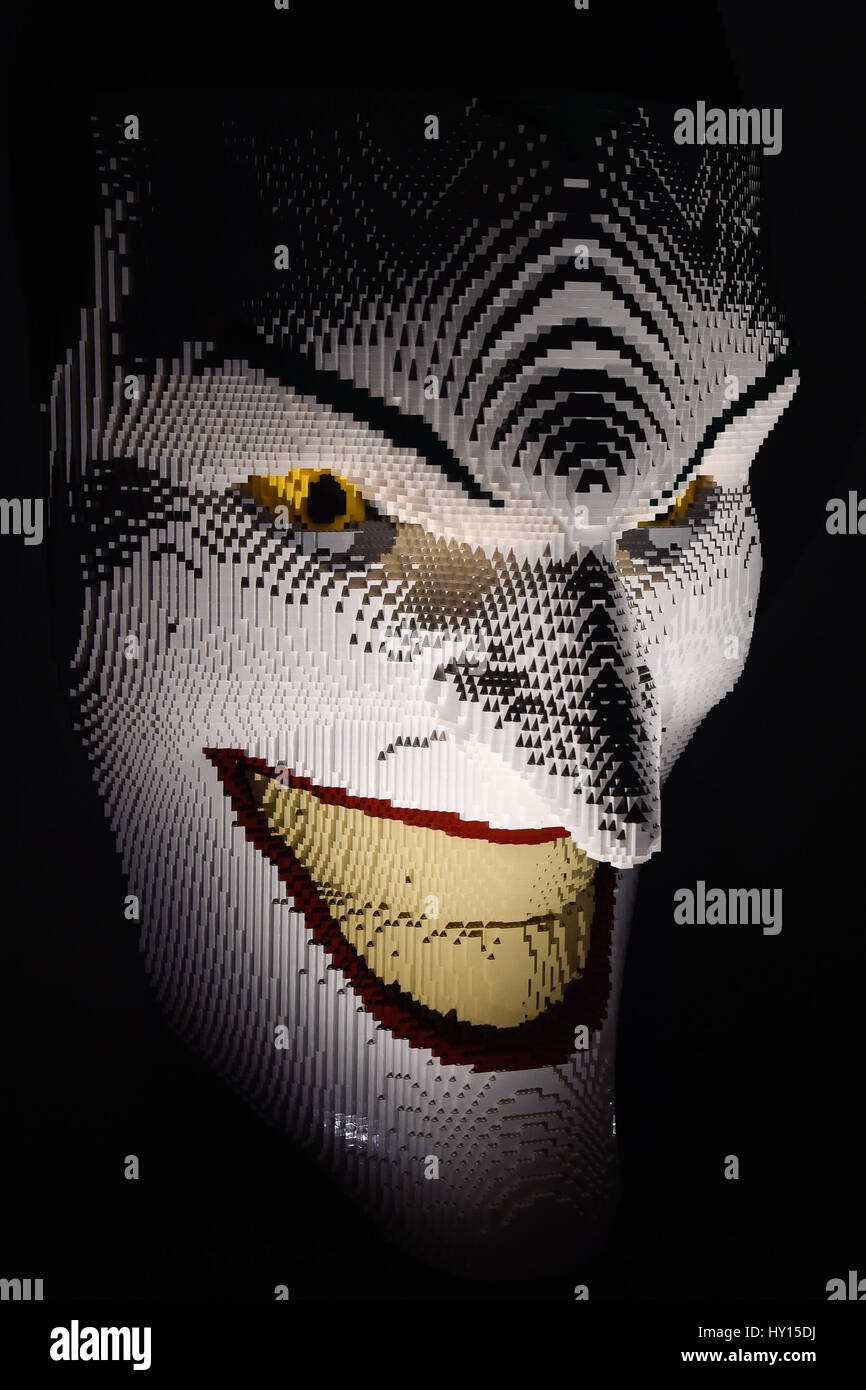 The Art Of The Brick DC Super Heroes arrives in the UK. Featuring The Joker Where London