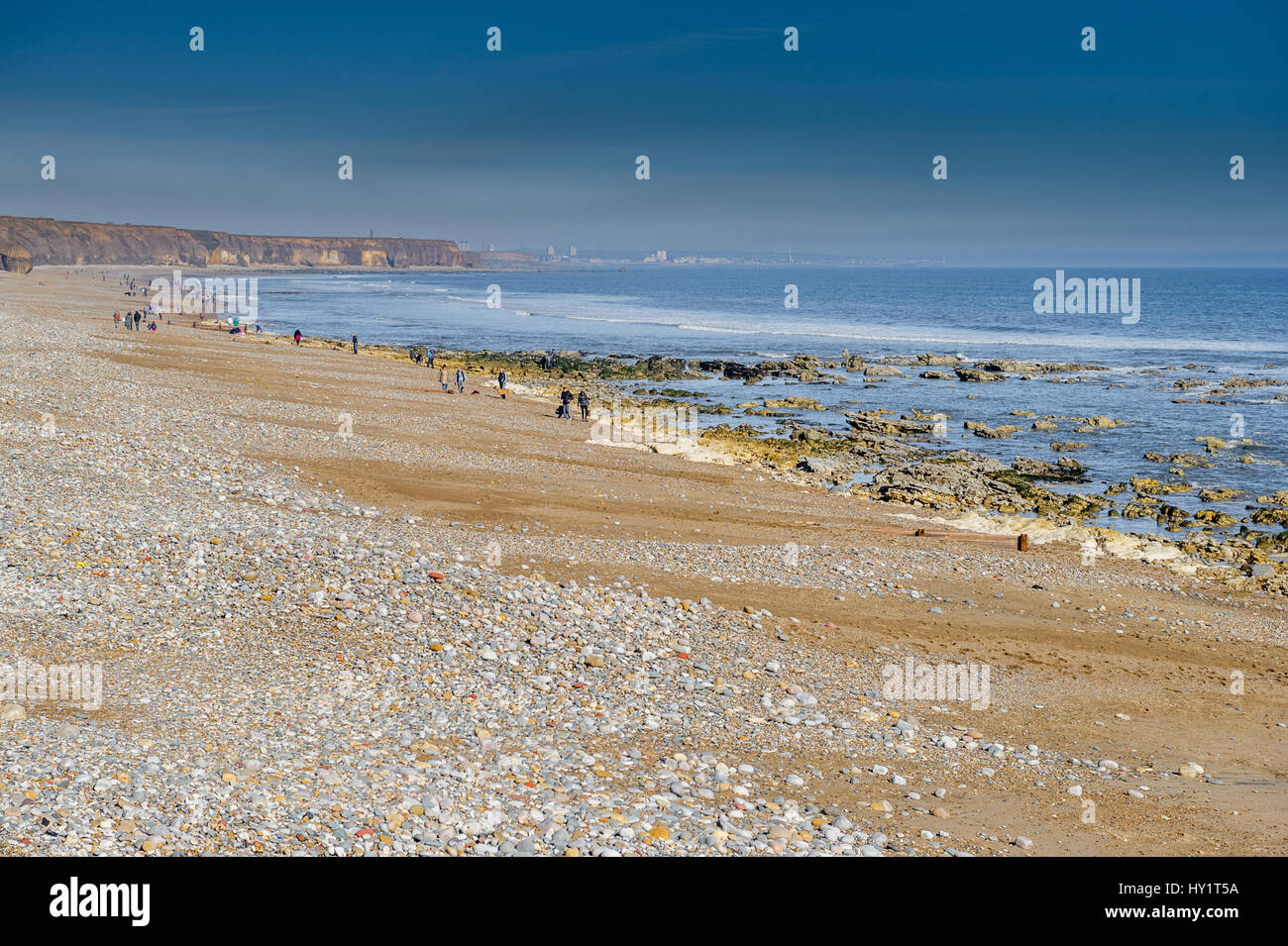 Seaham tide groynes hi-res stock photography and images - Alamy