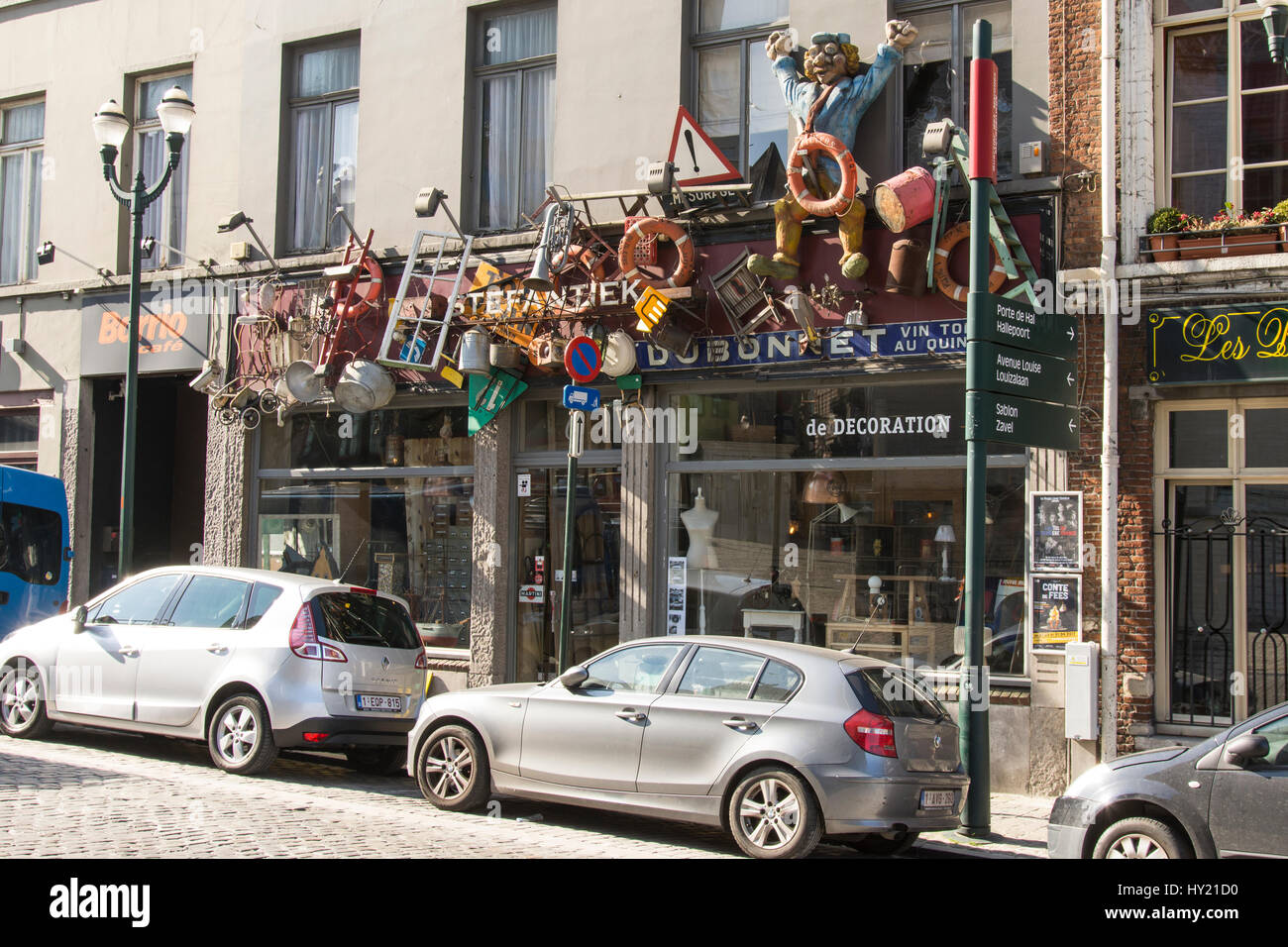 Second hand secondhand object objects hires stock photography and