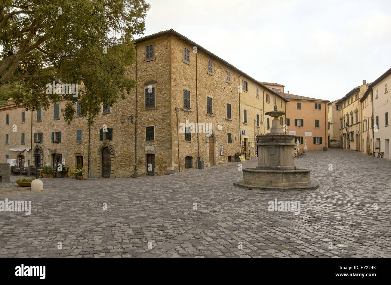 Dante Platz High Resolution Stock Photography and Images - Alamy