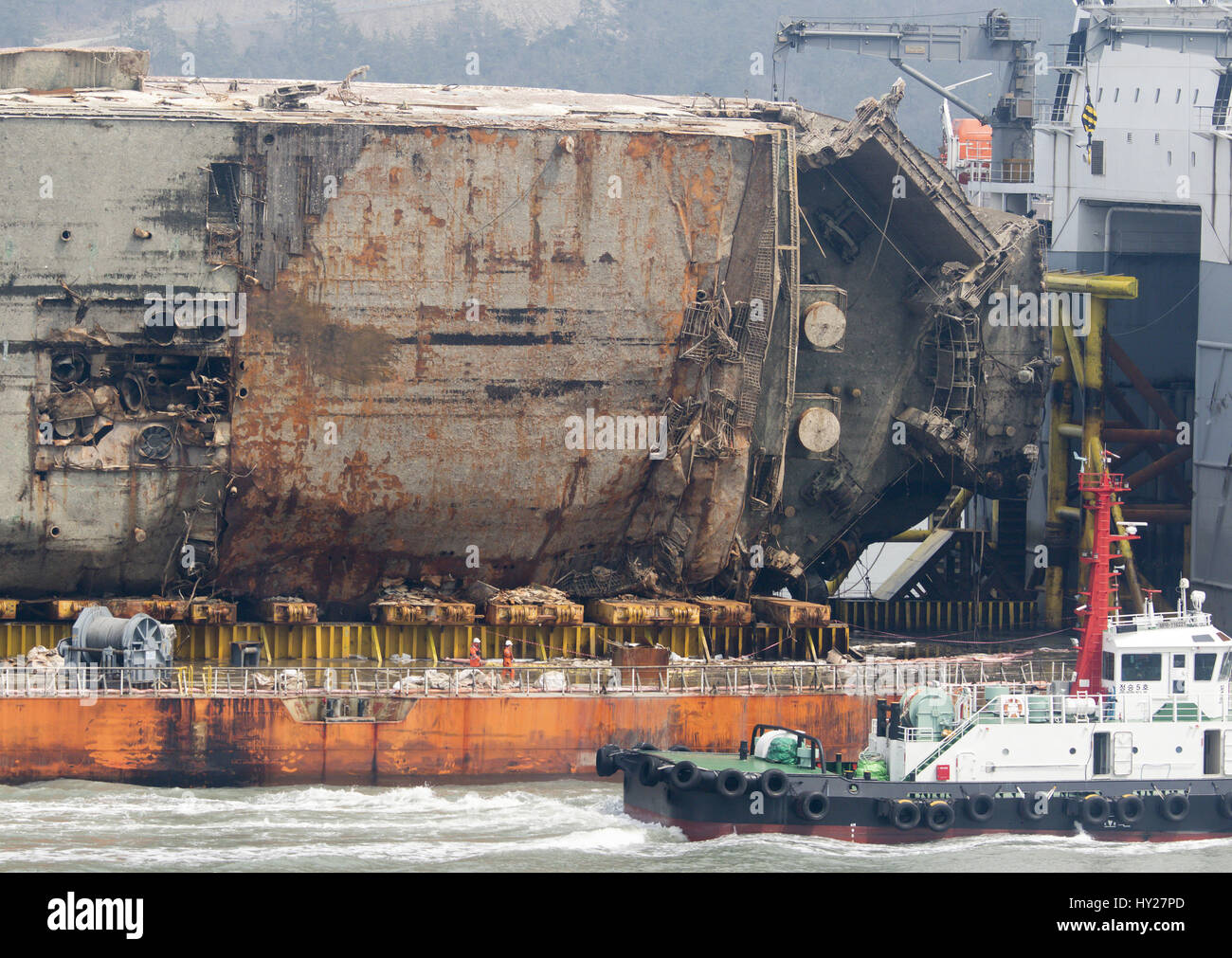 Mokpo, South Korea. 31st March 2017. Semi-submersible ship Dockwise White Marlin carries Sewol Ferry to Mokpo New Port in Mokpo, about 311 km (193 miles) south of Seoul, South Korea. The Sewol Ferry sailed into the port on Friday, about three years after it sank off South Korea's southwestern coast near Jindo on April 16, 2014 during a journey from Incheon to Jeju. The Ferry was carrying 475 crew and passengers, mostly high school students on a school trip. Credit: Aflo Co. Ltd./Alamy Live News Stock Photo