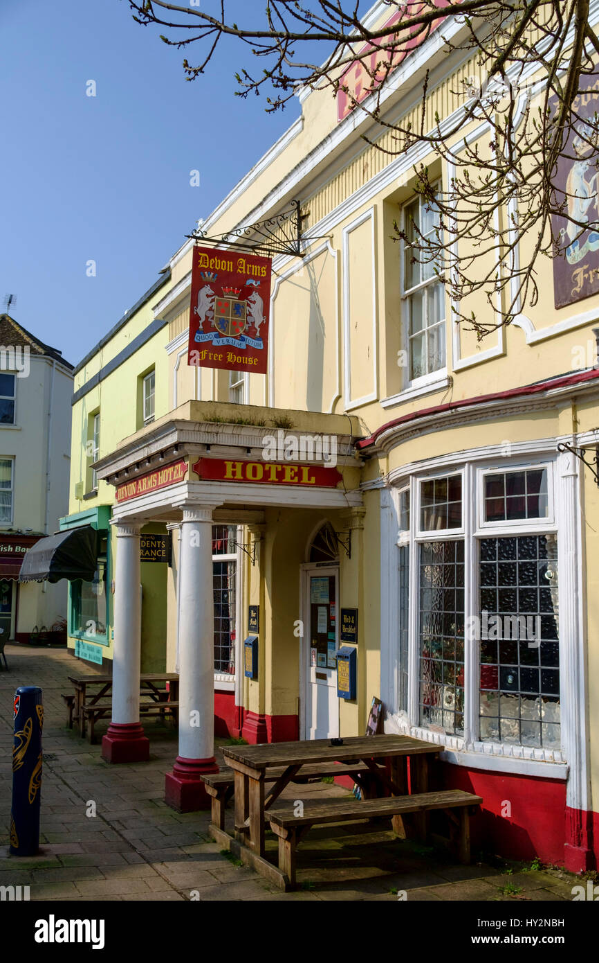 Teignmouth pub hires stock photography and images Alamy