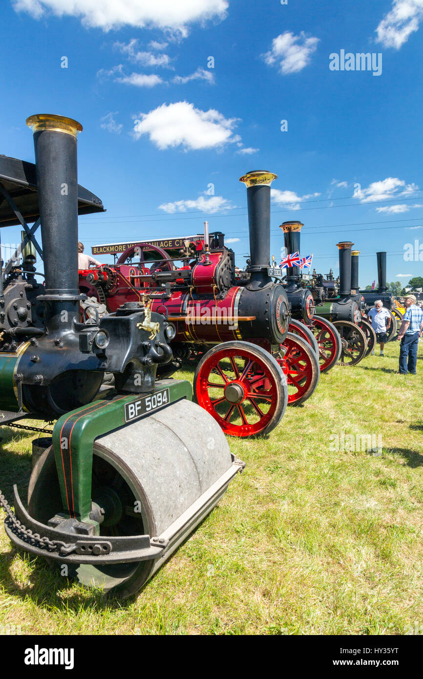 Vintage steam engines hires stock photography and images Alamy