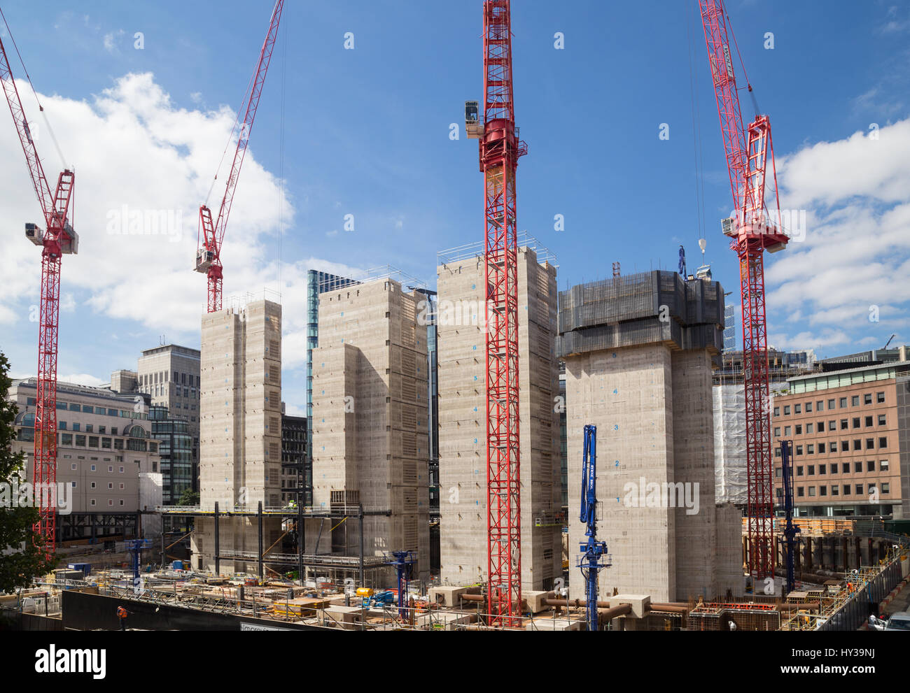 Construction site of investment bank Goldman Sachs new European office on Farrington Street, London EC1, viewed from Holborn Viaduct Stock Photo