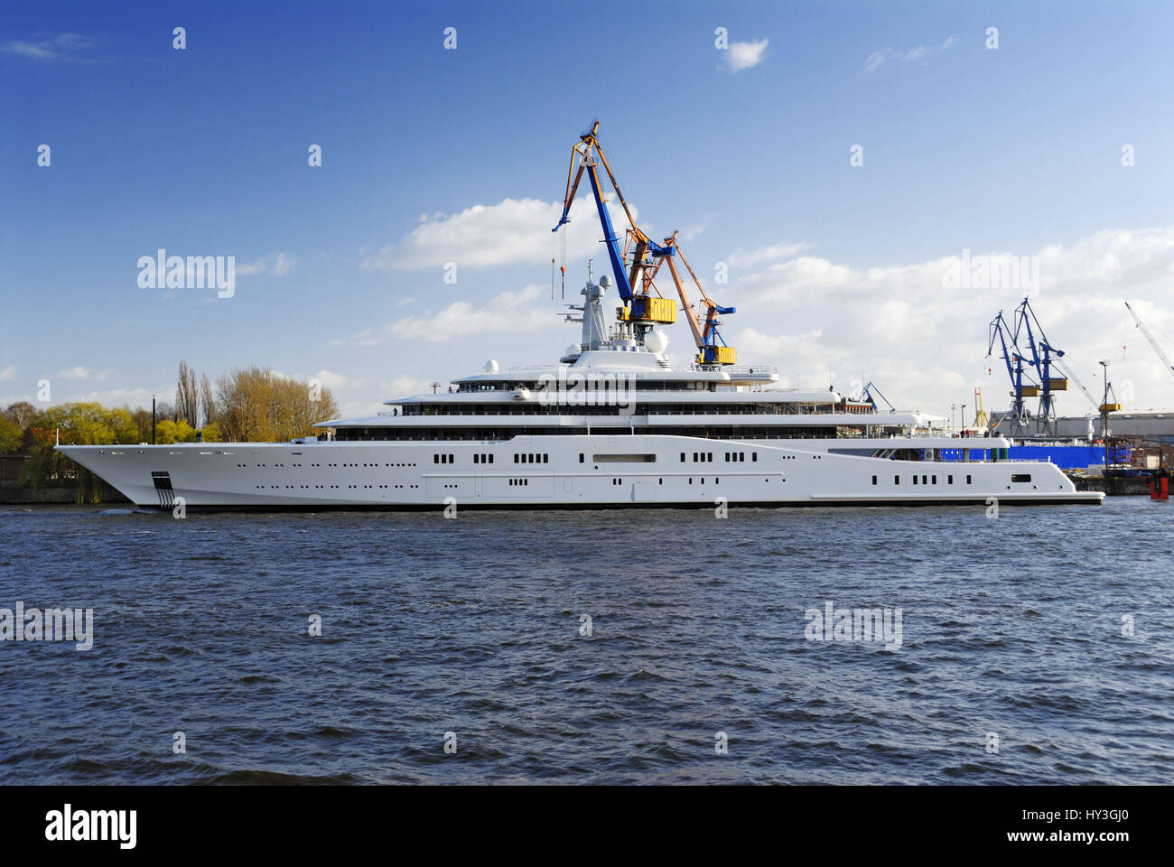 The mega yacht Eclipse of Roman Abramowitsch after the Ausdocken in the Hamburg harbour, Germany, Die Megayacht Eclipse von Roman Abramowitsch nach de Stock Photo