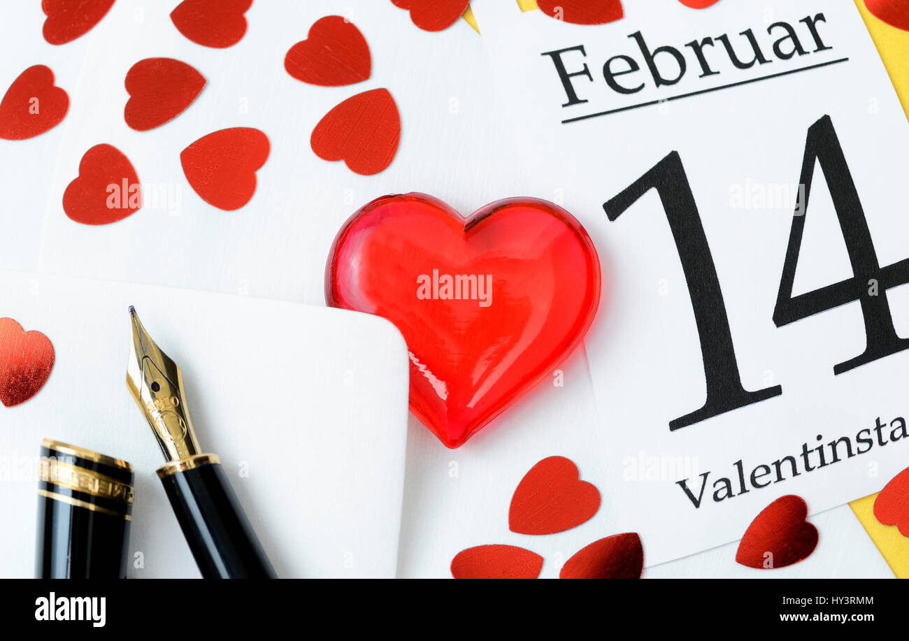 Valentinstagsbrief and calendar sheet 14th of February, Valentinstagsbrief und Kalenderblatt 14. Februar Stock Photo