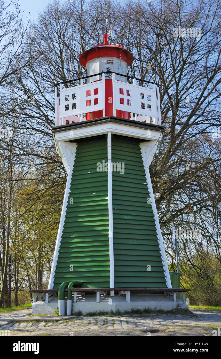 Lighthouse in the coloured houses Point in Moorwerder, Hamburg, Germany,  Europe, Leuchtturm an der Bunthäuser Spitze in Moorwerder, Deutschland,  Europ Stock Photo - Alamy