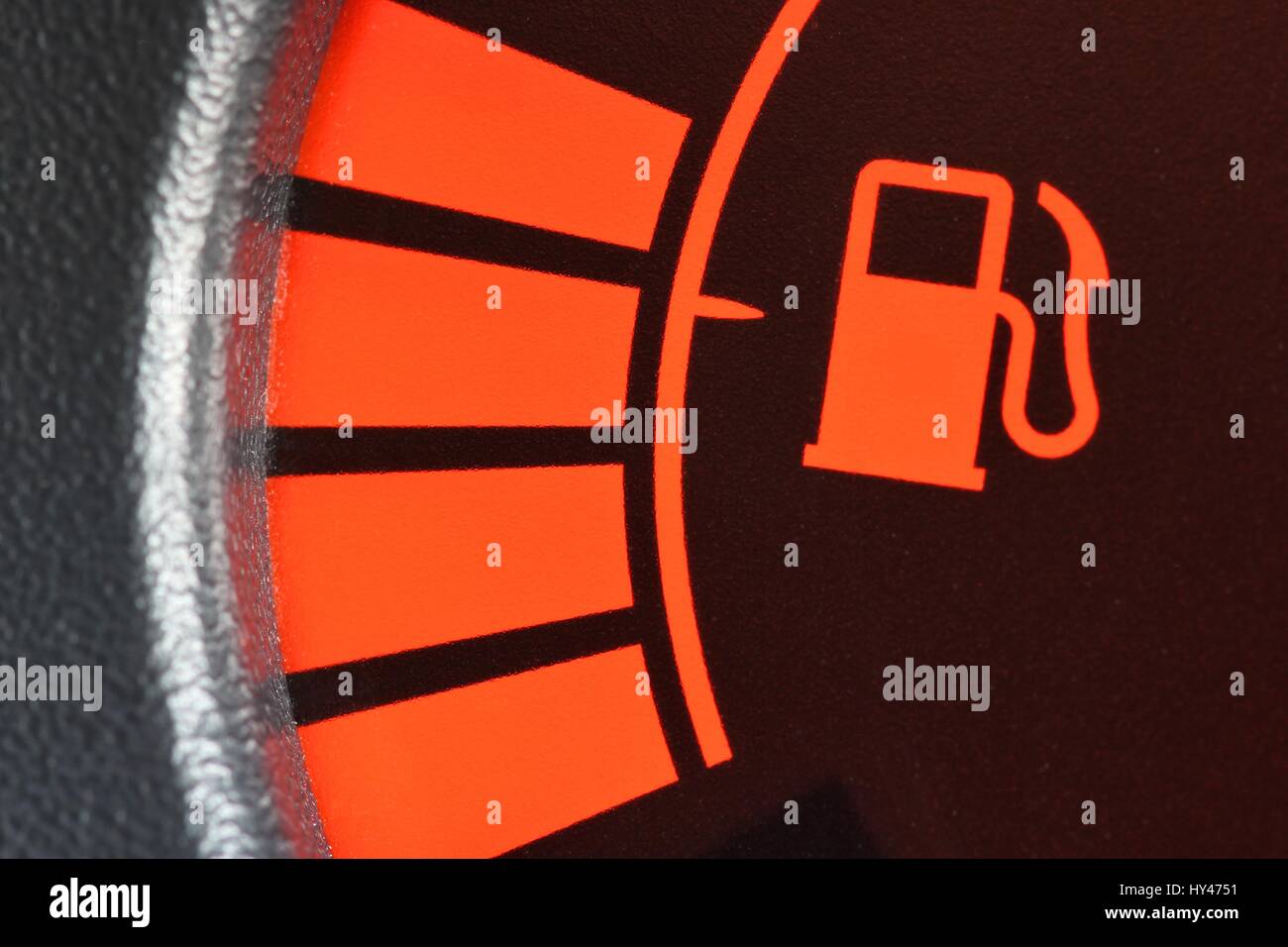 Fuel Gauge High Resolution Stock Photography and Images Alamy