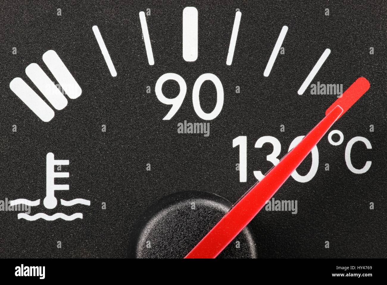 temperature gauge in car dashboard hot Stock Photo Alamy