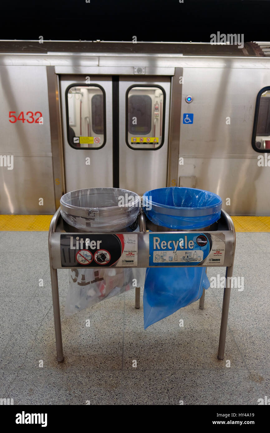 Litter, garbage, recycling bins Museum subway station platform