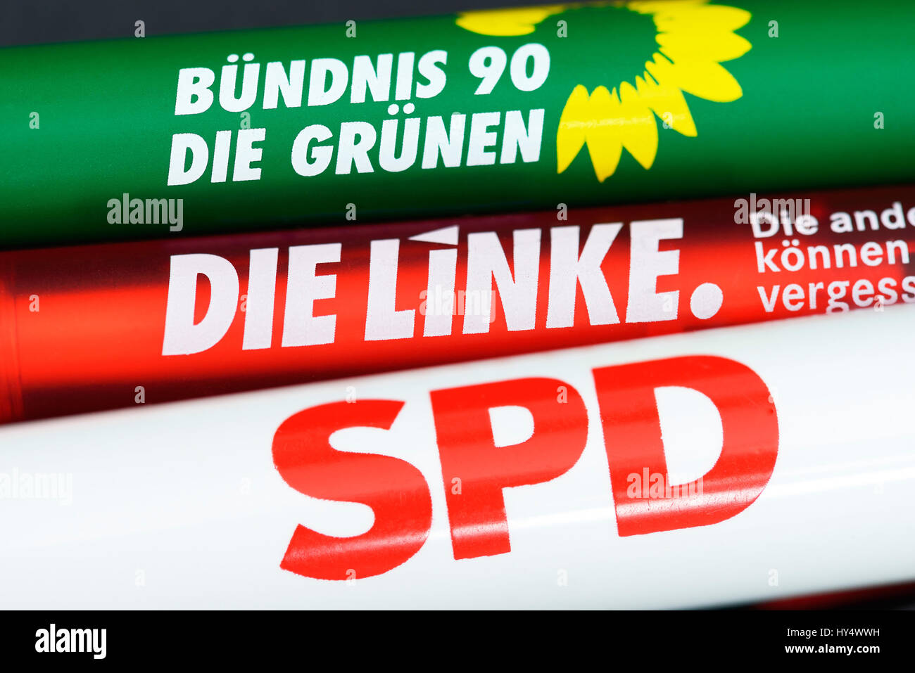 Ballpoint pen of SPD, the Greens and the left, symbolic photo red-red-and-green coalition, Kugelschreiber von der SPD, die Gruenen und die Linke, Symb Stock Photo