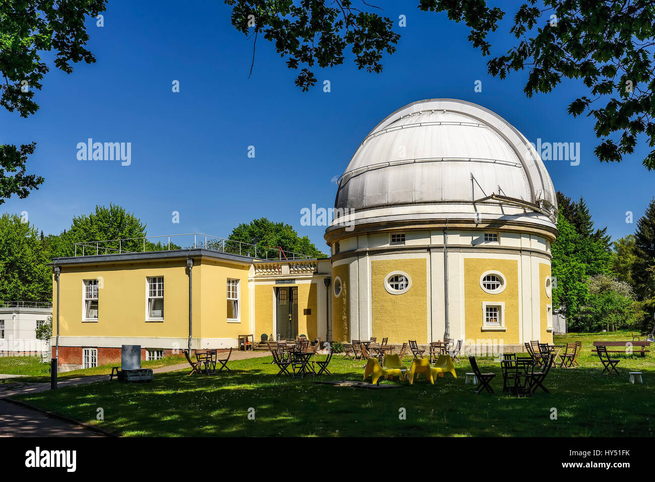 Observatory of Hamburg, building of the 1-m-reflecting telescope in mountain village, Hamburg, Germany, Europe, Sternwarte Hamburg, Gebaeude des 1-m-S Stock Photo