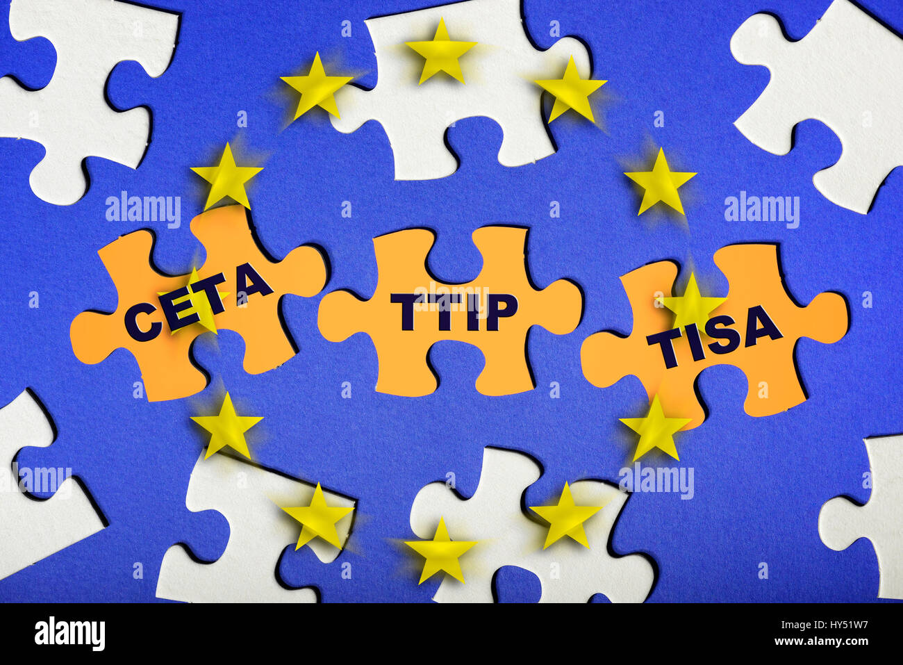 Jigsaw puzzle parts hires stock photography and images Alamy