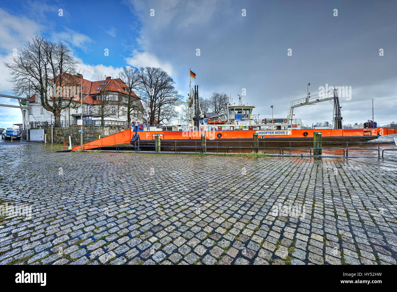 Page 2 - House Flood Europe High Resolution Stock Photography and Images -  Alamy