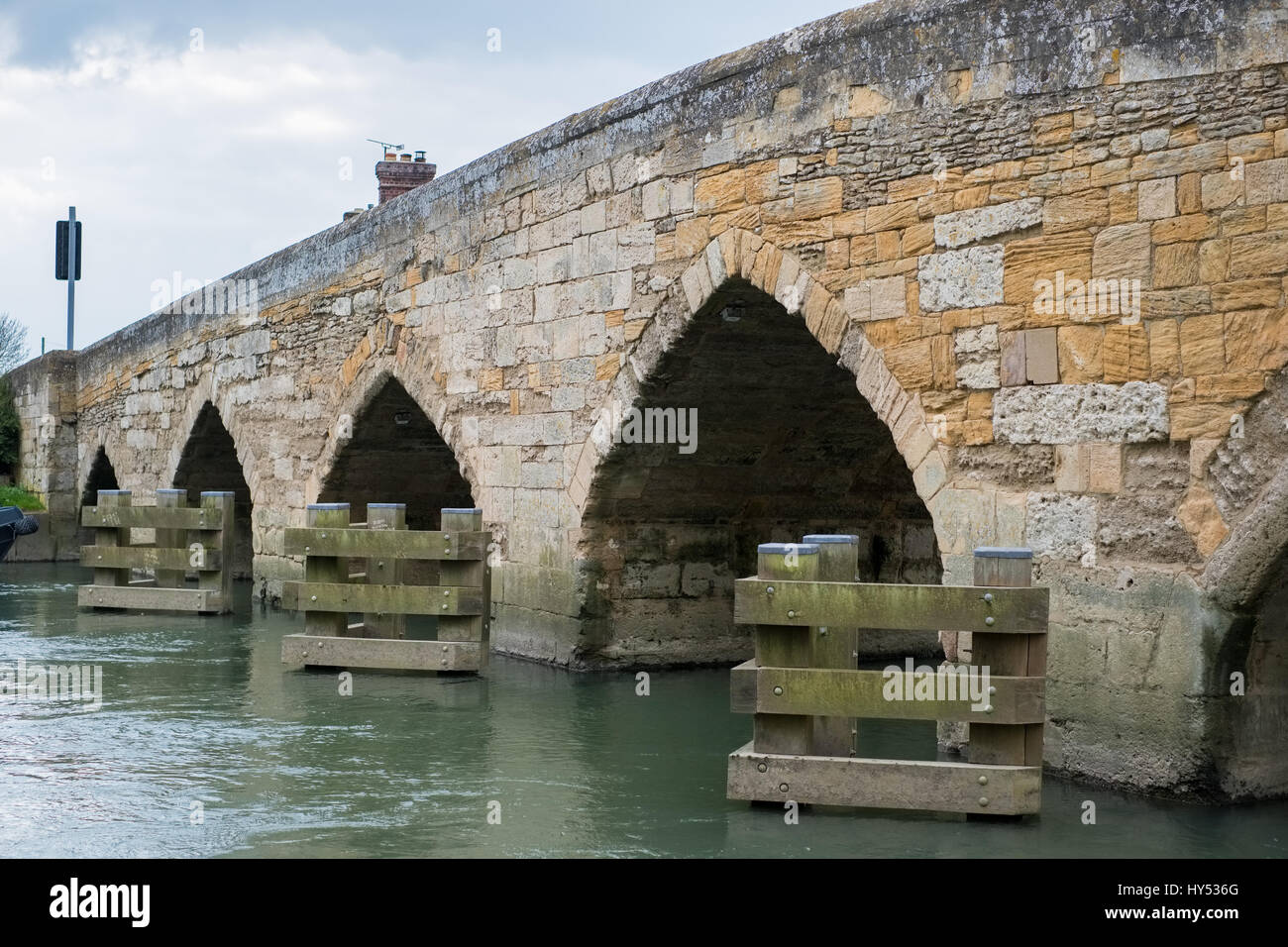 View of the New Bridge over the River Thames between Abingdon and Witney Stock Photo