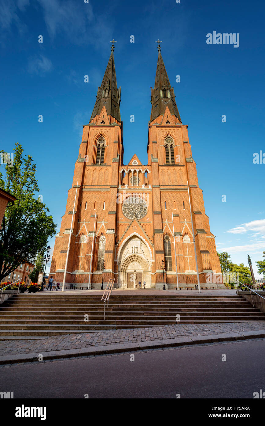 Sweden, Uppland, Uppsala, Uppsala cathedral under blue sky Stock Photo