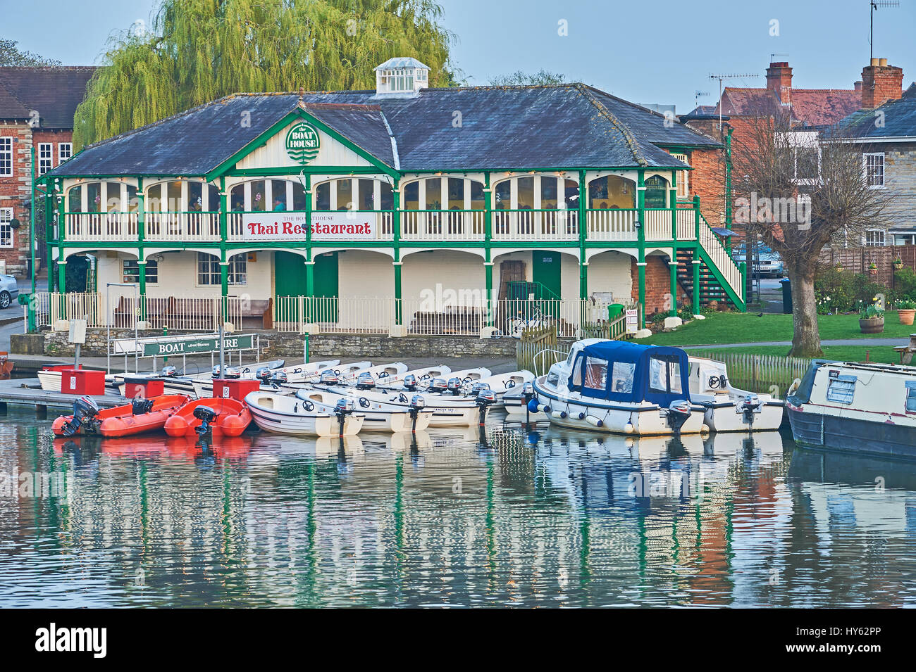 The old boat house and hire boats moored on the River Avon, Stratford upon Avon, Warwickshire. Stock Photo