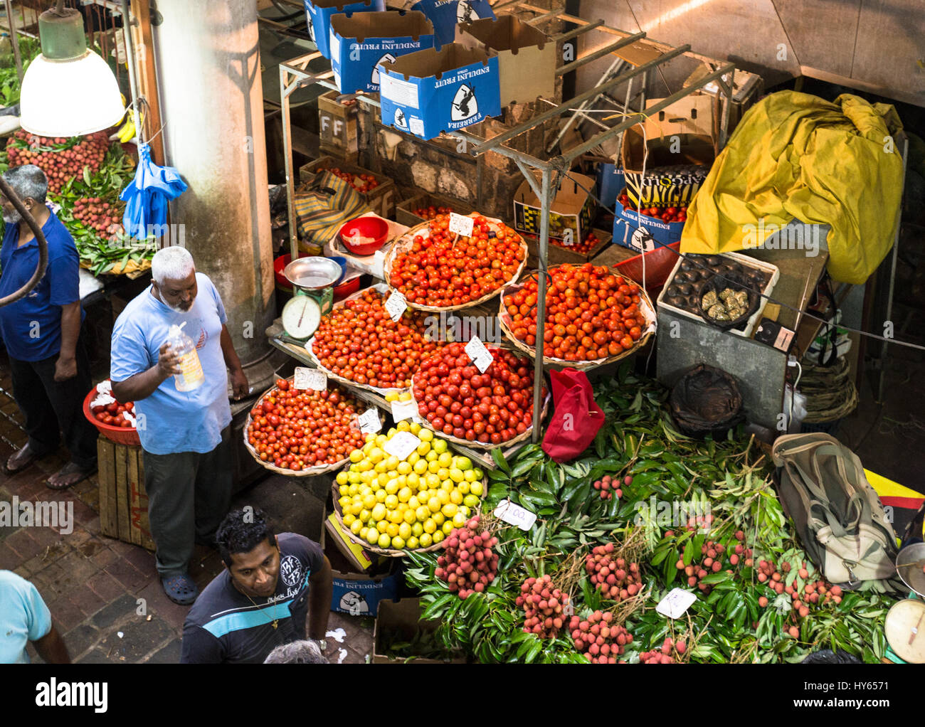 PORT LOUIS, MAURITIUS NOVEMBER 18, 2016 People shops for fresh fruits and vegetables in the