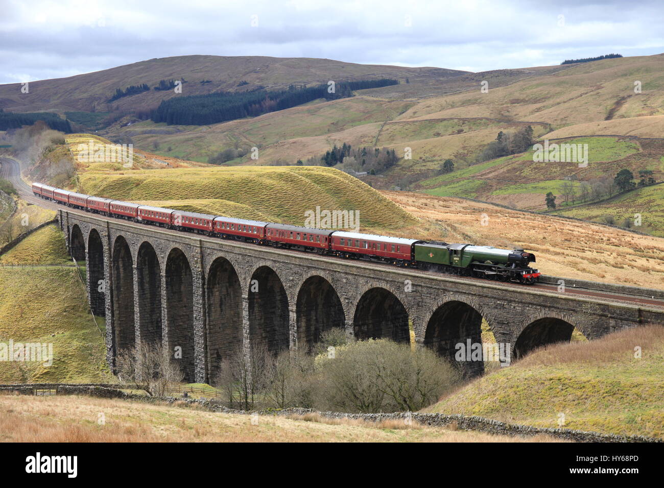 Flying Scotsman on Artengill Viaduct Stock Photo