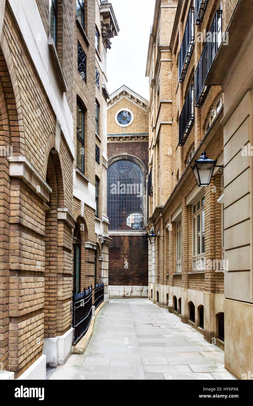 Wardrobe Terrace Leading To St Andrew By The Wardrobe Church