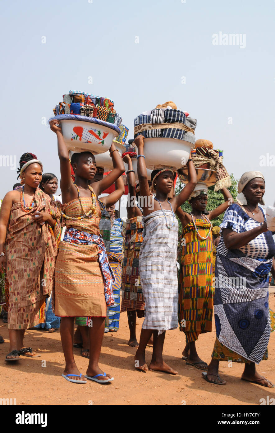 Ghana costume hi-res stock photography and images - Alamy