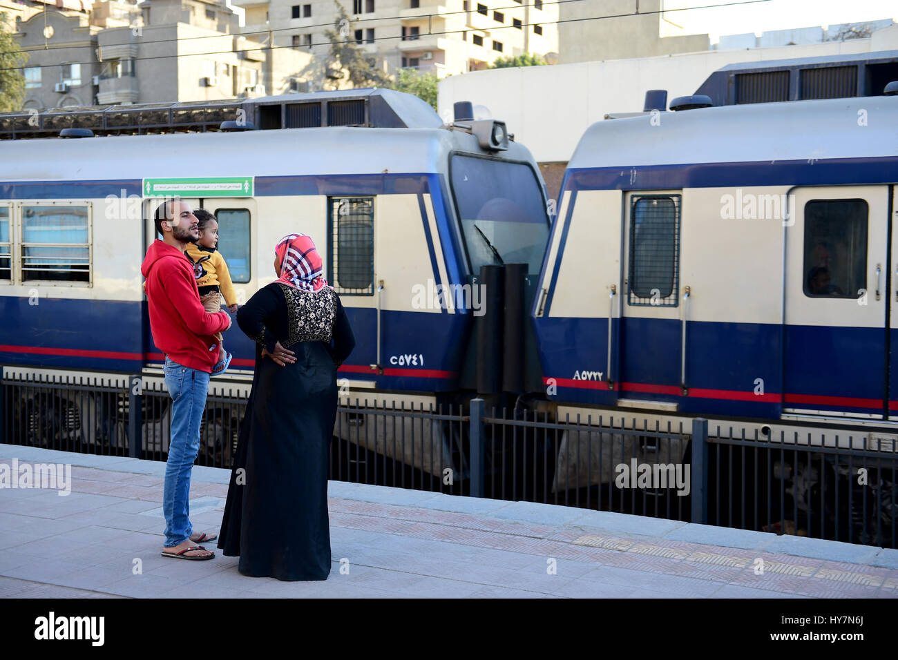Cairo. 31st Mar, 2017. Passengers wait for the metro train at Maadi metro station in Cairo, Egypt on March 31, 2017. Egypt has doubled Cairo metro fare amid financial difficulties and nearly 3.5 million commuters relying on Cairo's metro everyday fumed by the move, as they already suffered sharp rise in living costs. Credit: Zhao Dingzhe/Xinhua/Alamy Live News Stock Photo