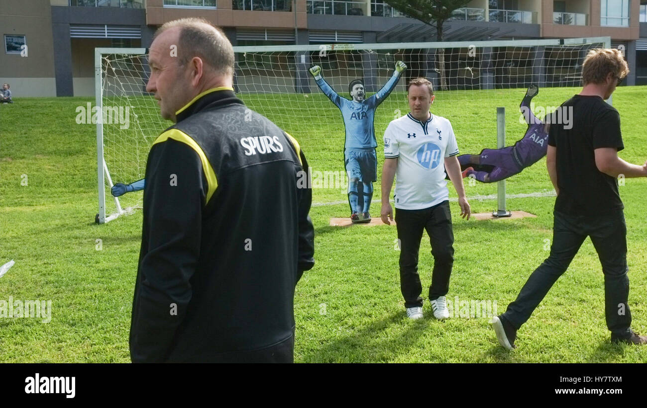 Australia cutouts of people hires stock photography and images Alamy