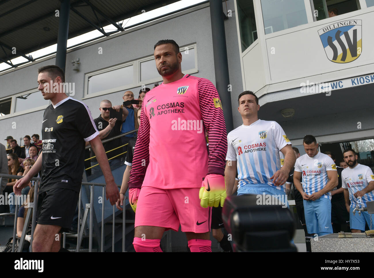 Dillingen, Germany. 01st Apr, 2017. Former national German goalkeeper Tim  Wiese makes his debut for the eighth league soccer club SSV Dillingen in  Dillingen, Germany, 01 April 2017. The club lost by