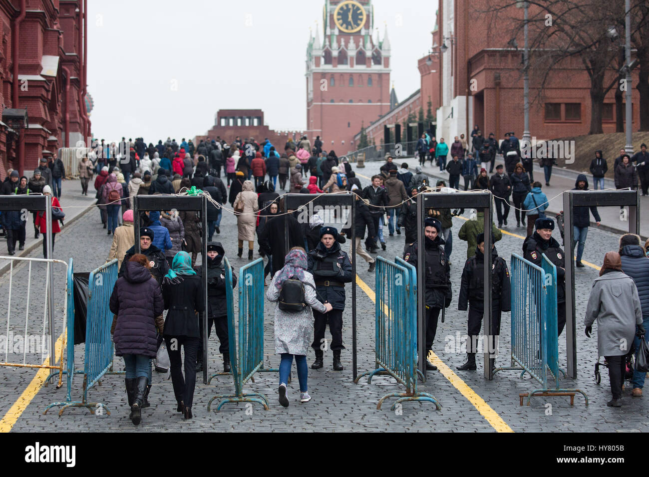 Moscow, Russia. 2nd Apr, 2017. Policemen stand guard at an entrance of the Red Square in Moscow, Russia, on April 2, 2017. Police detained more than 20 participants at unsanctioned rallies in center of Moscow on Sunday. Credit: Bai Xueqi/Xinhua/Alamy Live News Stock Photo