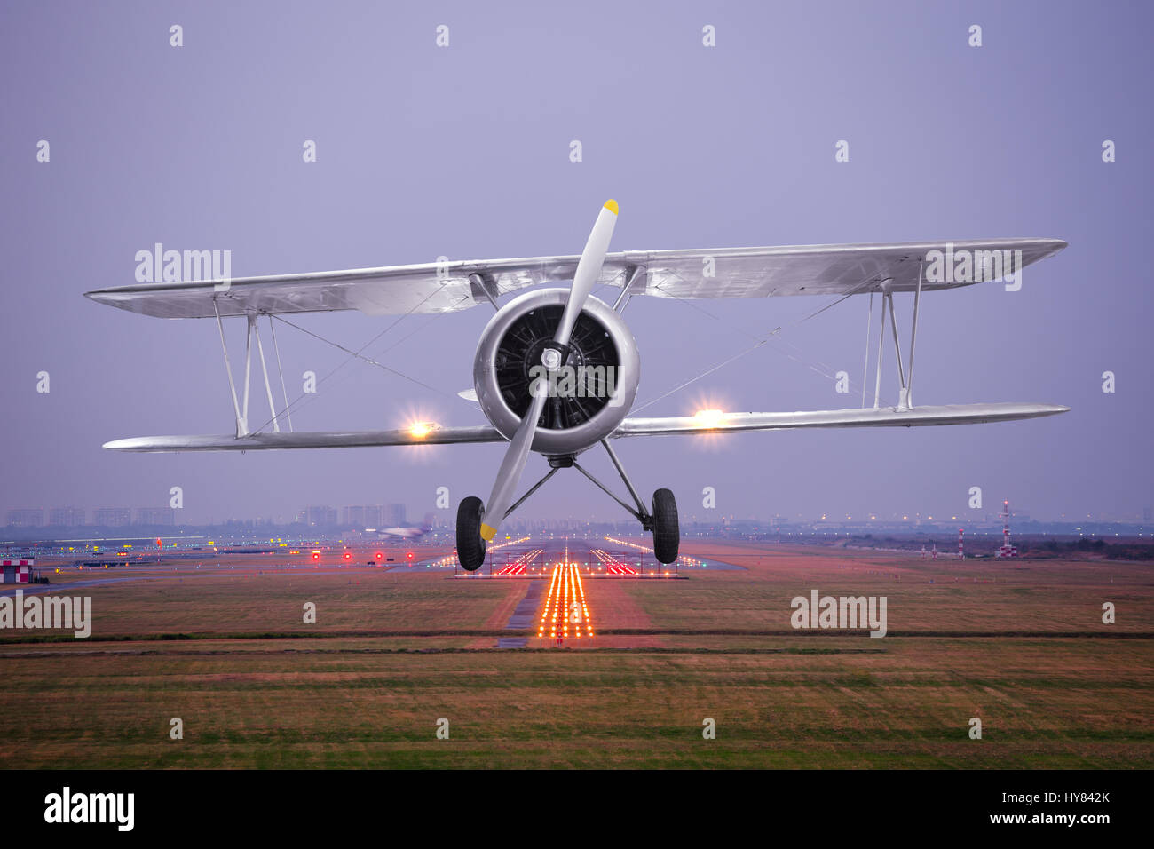 Runway sunrise takeoff hi-res stock photography and images - Alamy