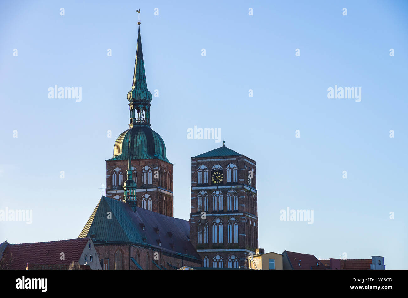 View of St. Nicholas' Church, Hanseatic City of Stralsund, Mecklenburg-Pomerania, Germany. Blick auf die Nikolaikirche, Hansestadt Stralsund, Mecklenb Stock Photo