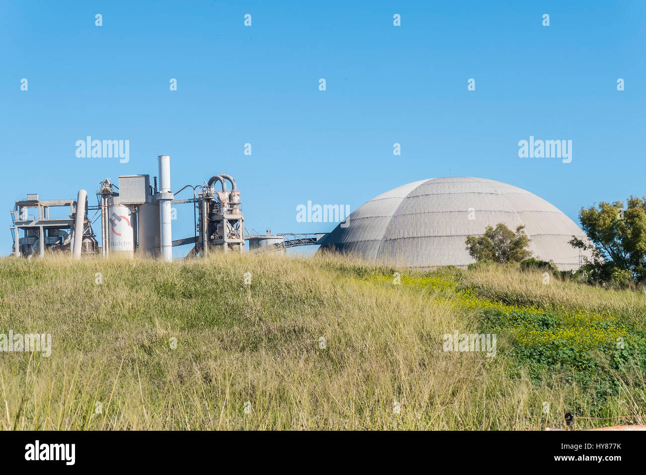 Cement factory, environmental impact, Jerez de la Frontera, Spain Stock  Photo - Alamy