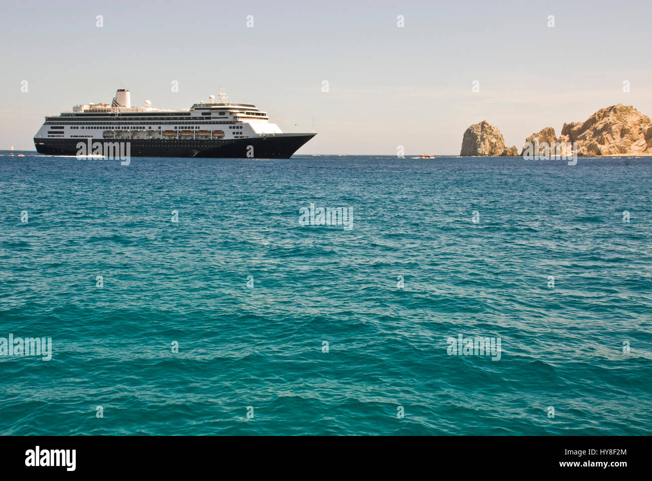 Ship floating on the Cabo san Lucas - Mexico Stock Photo - Alamy