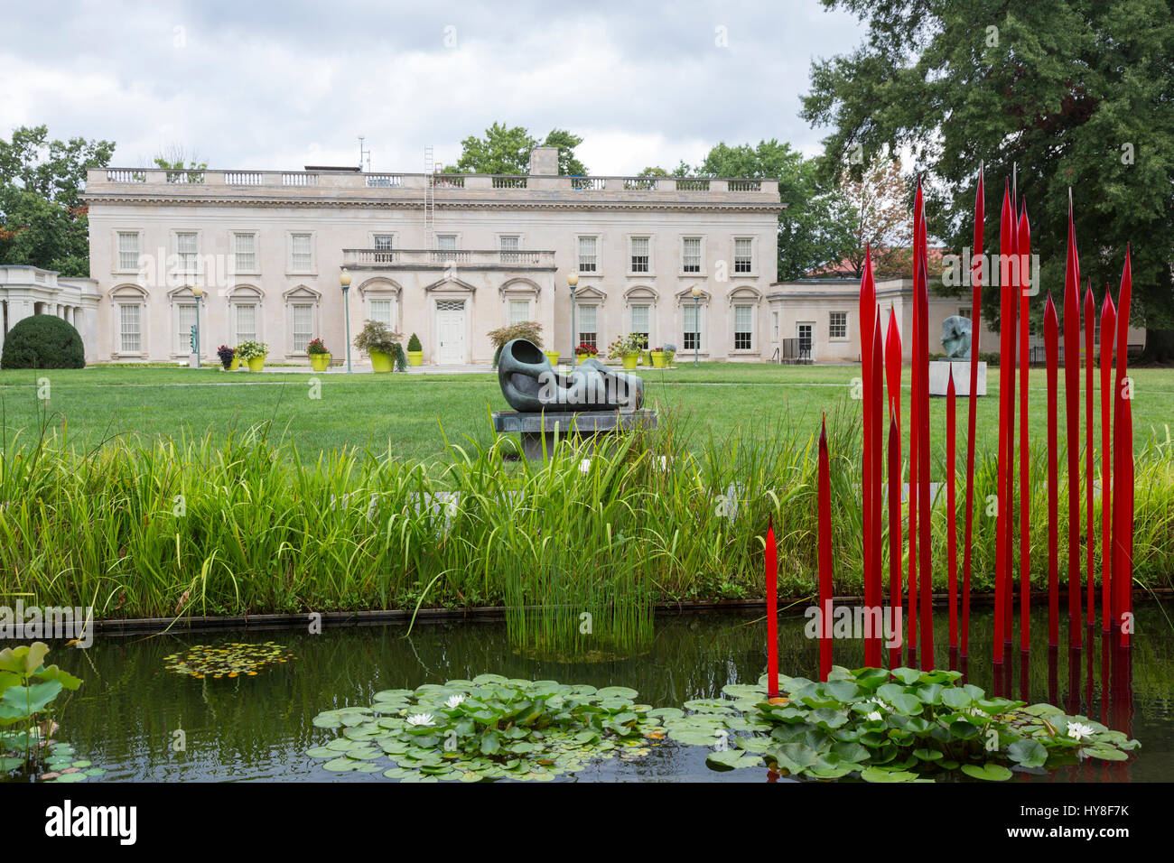 Richmond, Virginia.  Virginia Museum of Fine Arts Administration Building, formerly a home for widows of Confederate veterans. Stock Photo