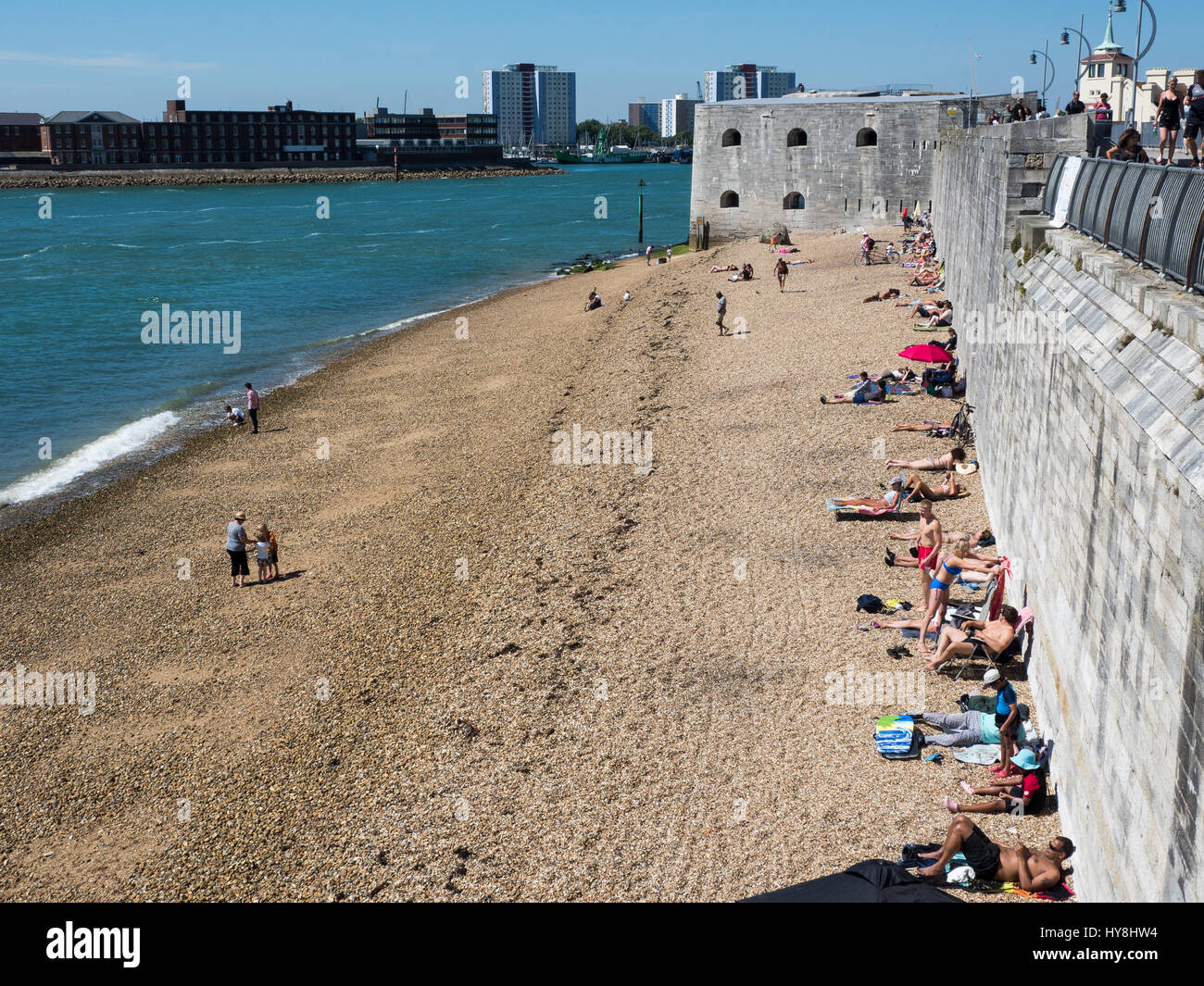Sunbathers On Old Portsmouth Beach Stock Photo Alamy sunbathers-on-old-portsmouth-beach-stock-photo-alamy