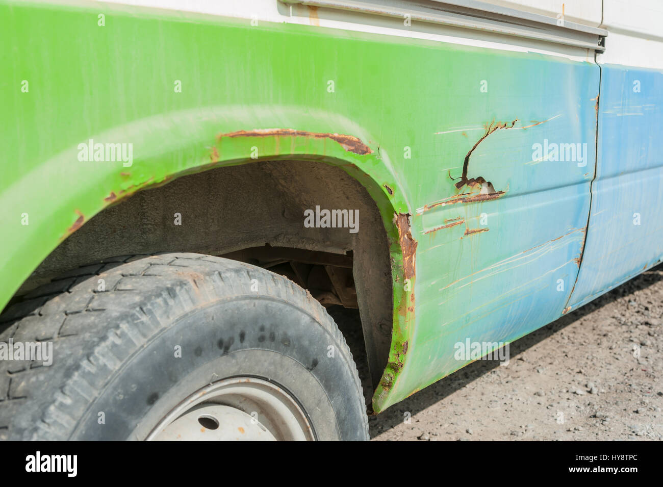 Old green pickup hi-res stock photography and images - Alamy