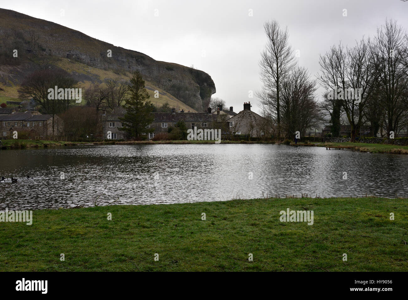 Kilnsey trout farm hires stock photography and images Alamy