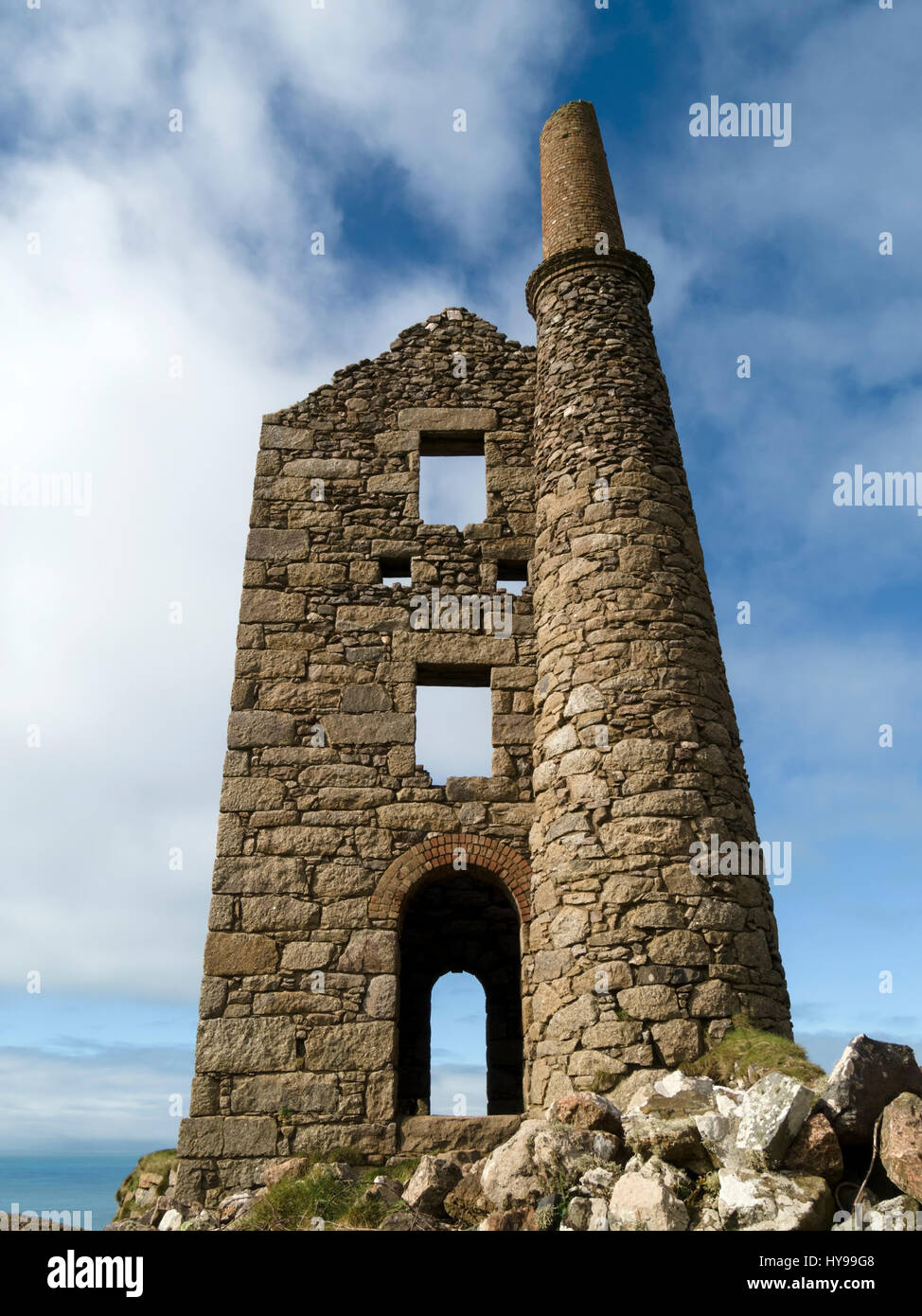 Ruin of West Wheal Owles Tin Mine engine house, used as film location for Wheal Leisure in the BBC Poldark TV Series, Botallack, Cornwall, England, UK Stock Photo